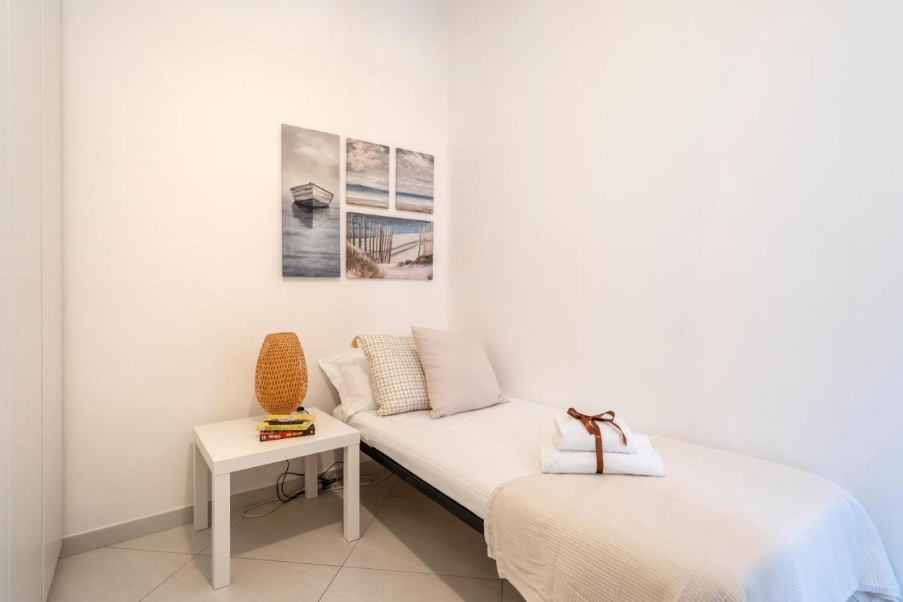 La Casa Di Gio - Stazione & Policlinico Apartment Bari Kültér fotó