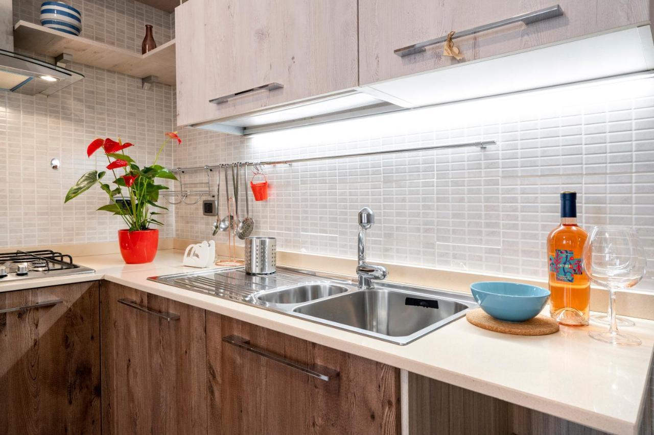 La Casa Di Gio - Stazione & Policlinico Apartment Bari Kültér fotó