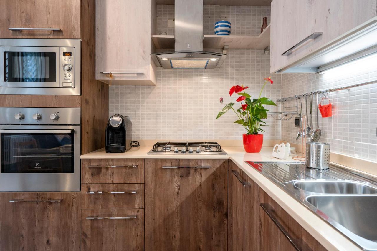La Casa Di Gio - Stazione & Policlinico Apartment Bari Kültér fotó