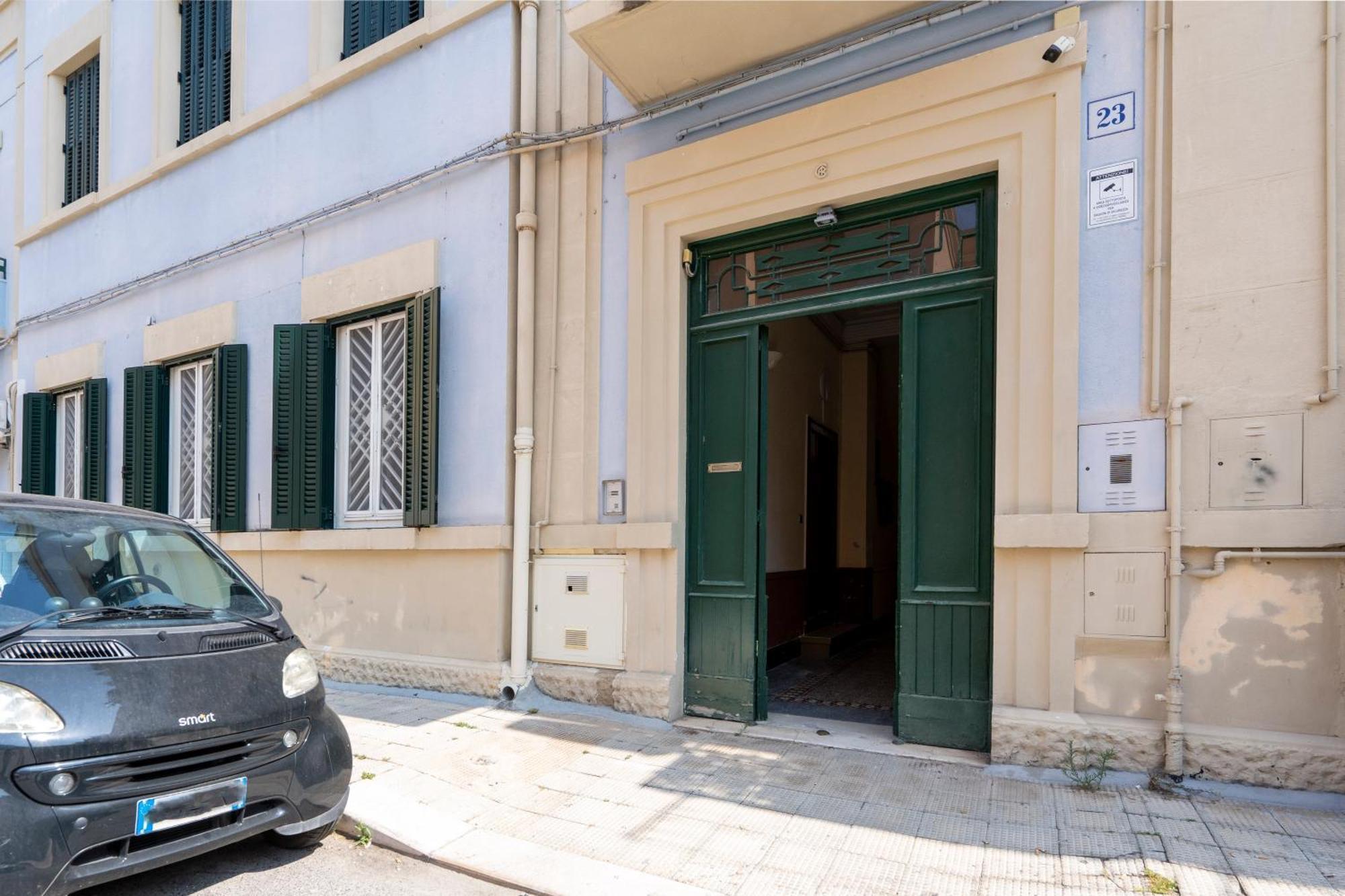 La Casa Di Gio - Stazione & Policlinico Apartment Bari Kültér fotó